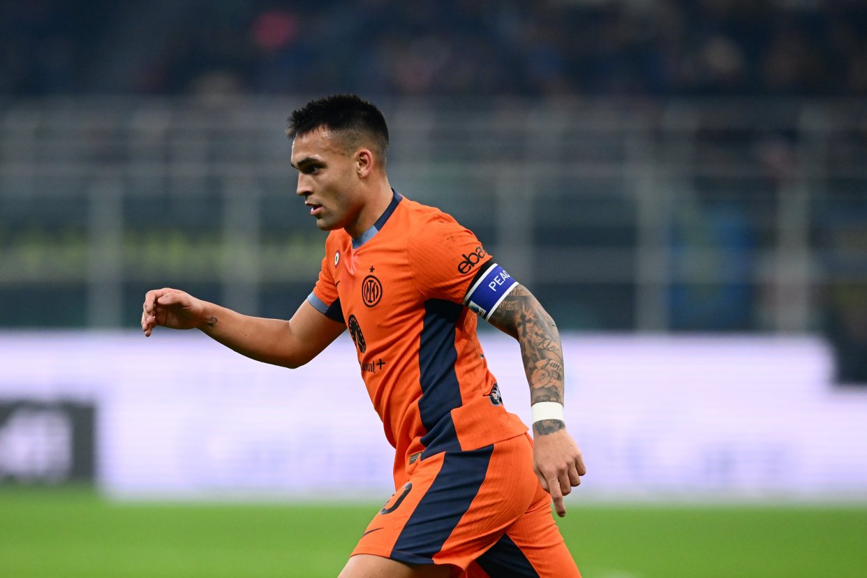 莱比锡训练开放日,冲刺阶段扳平良机引欢呼,意大利杯在即,心理建设被强调 莱比锡训练开放日,冲刺阶段扳平良机引欢呼,意大利杯在即,心理建设被强调