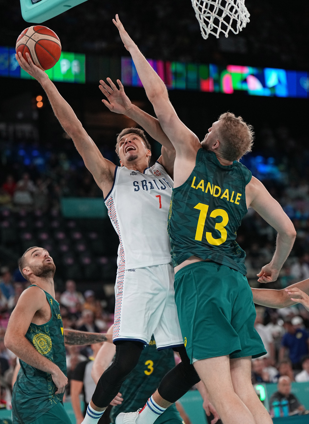 关于塞维利亚发布备战花絮，关键时刻篮板制胜，国王杯任务艰巨，控场能力受关注的信息